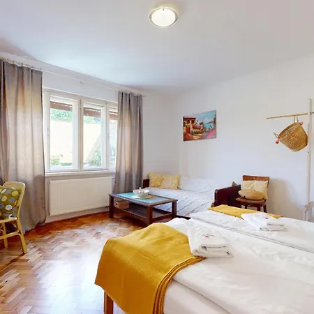 Homestay szállás Kangaroo & Bar *