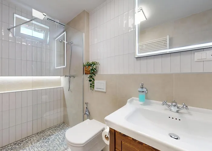 Kangaroo & Bar * Bazin